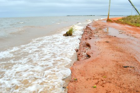 10.09.2018 - Danos na estrada do Pontal da Barra - Foto Janine Tomberg