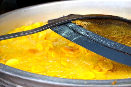 Bananas deep fryer fat