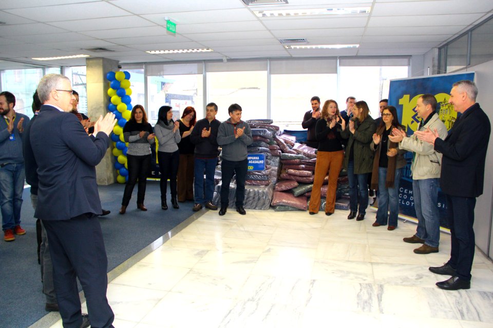 26.07.2018 - SAS - Doação de 150 cobertores pelo Banco do Brasil - Foto Marcel Avila (9)