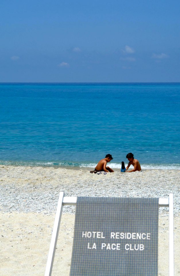 spiaggia la pace 4