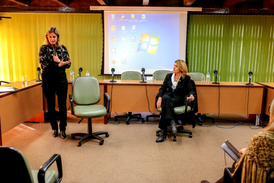 18.06.2018 Prefeita Paula palestra na Câmara de Caxias Pacto Pelotas pela Paz - Fotos Gustavo Mansur