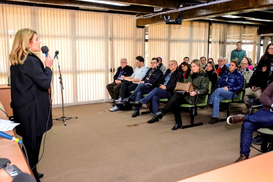 18.06.2018 Prefeita Paula palestra na Câmara de Caxias Pacto Pelotas pela Paz - Fotos Gustavo Mansur