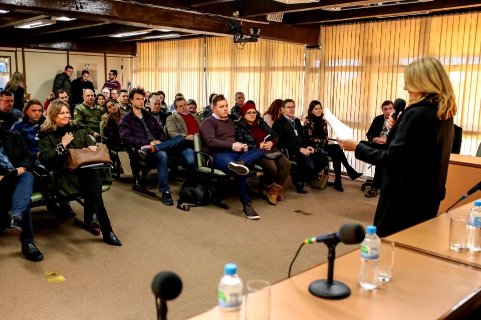 18.06.2018 Prefeita Paula palestra na Câmara de Caxias Pacto Pelotas pela Paz - Fotos Gustavo Mansur