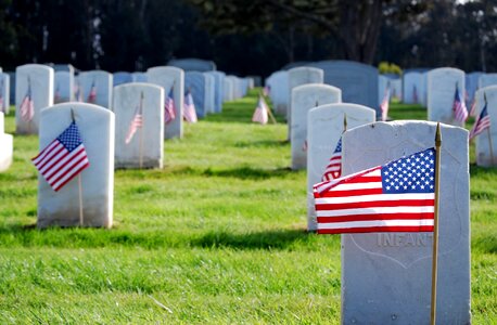 American cemetery veteran photo