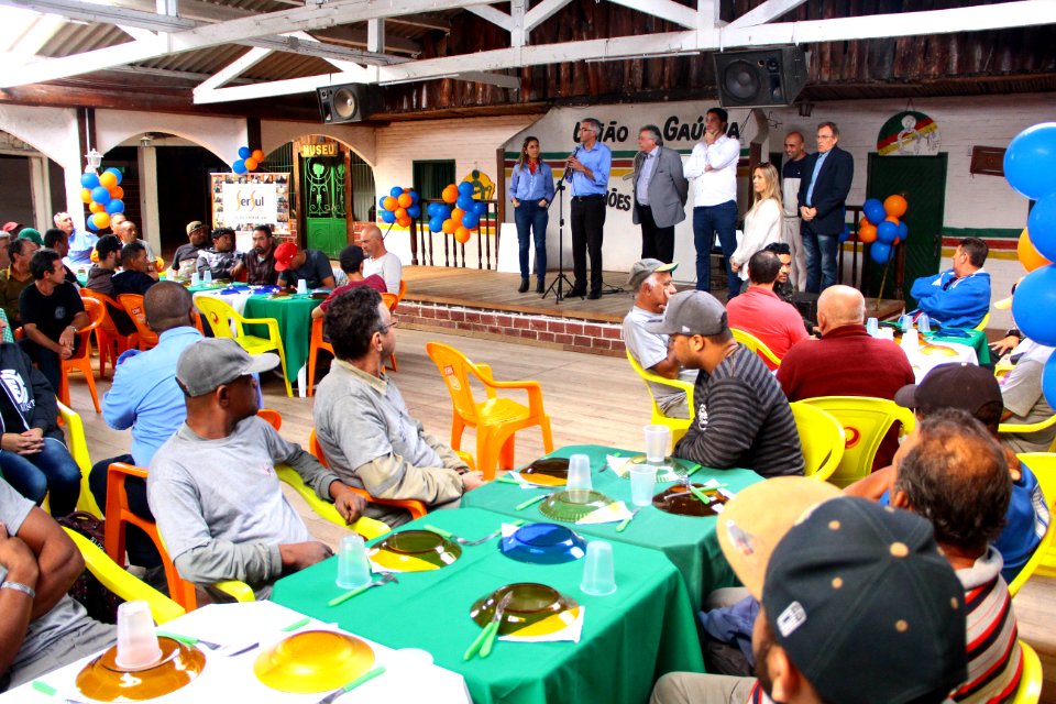 17.05.2018 - Gab Vice Prefeito - Almoço em homenagem ao dia do Gari - Foto Marcel Avila