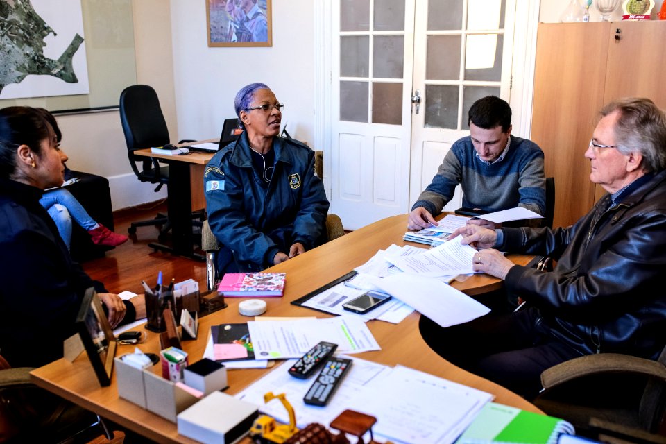 23.05.2018 Vice Prefeito Idemar em reunião com guardas municipais - Foto Gustavo Mansur