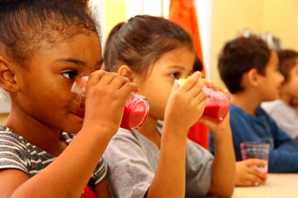 02.05.2018 - SMED - Merenda escolar - foto Marcel Avila
