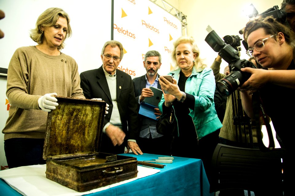 14.05.2019 - Abertura da cápsula do tempo da Miss Yolanda Pereira (9)
