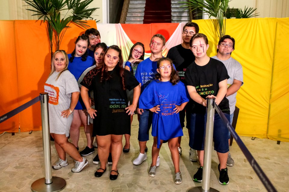 22.03.2018 Desfile UCPel Semana da Conscientização da Síndrome de Down - Fotos Gustavo Mansur