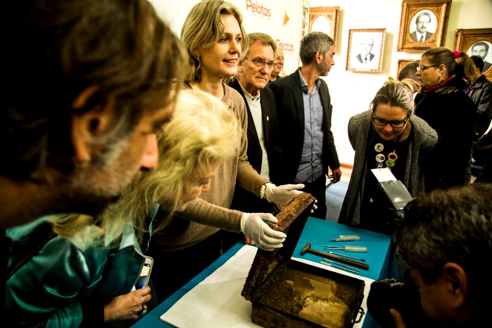 14.05.2019 - Abertura da cápsula do tempo da Miss Yolanda Pereira (11)