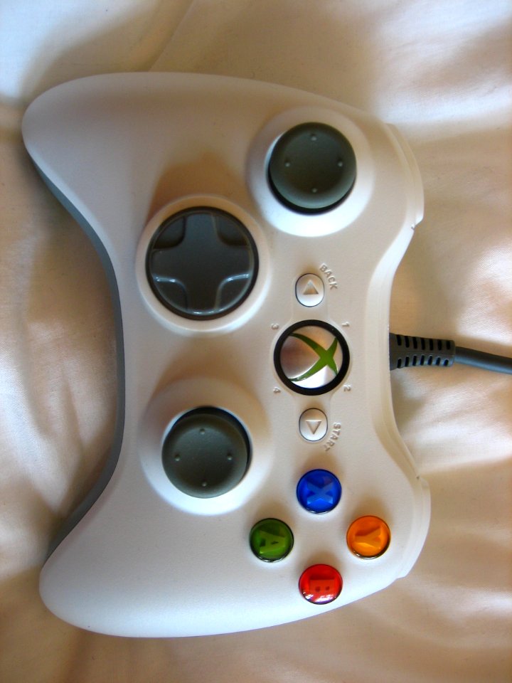 Xbox 360 controller top
