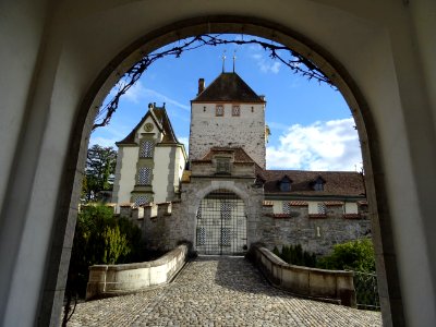 Switzerland - Oberhofen castle photo