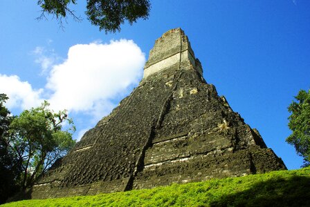 Rainforest guatemala ruins