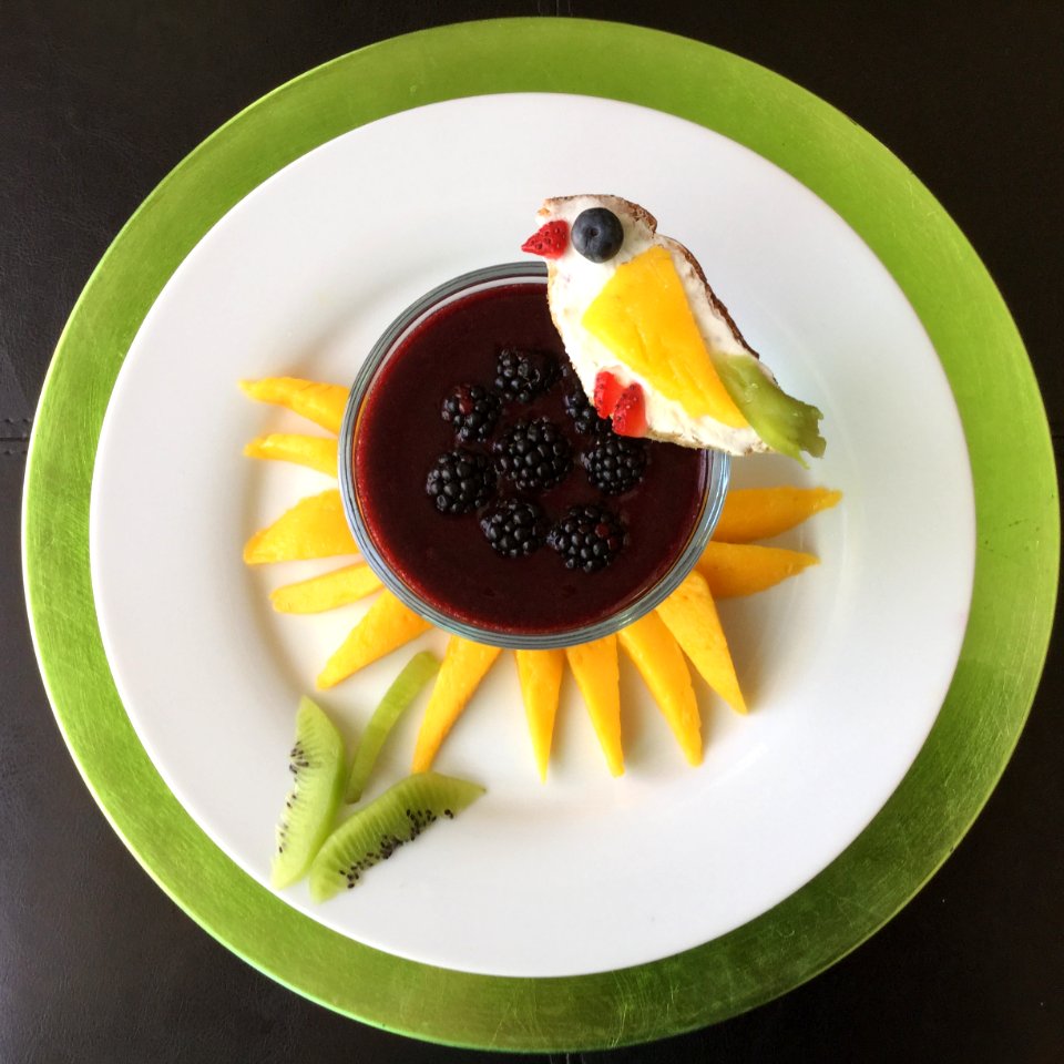 Blackberry, blueberry and plum chilled soup: ‘Sunflower’