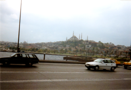 113 - 01.96-09A - Istanbul vanaf de Atatürk brug, oktober 1995 photo
