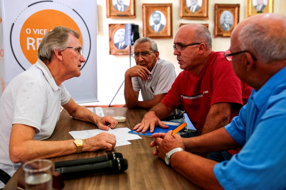 12.04.2018 Vice prefeito recebe - Fotos Gustavo Mansur