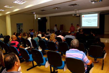 28.03.2018 - SMS - Capacitação Economia de Energia - Foto Marcel Avila