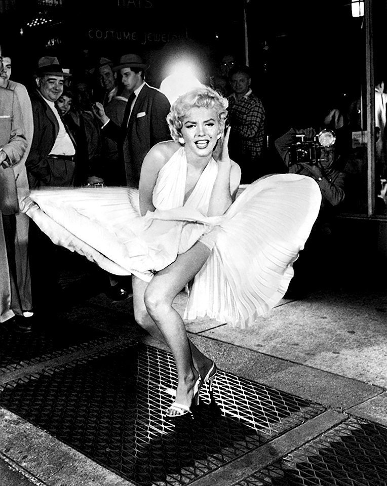 After Marilyn Monroe photo pose 1954 ph Sam Shaw