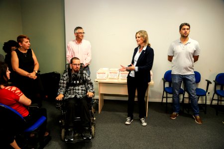13.04.2018 - Prefeita Paula Mascarenhas    no lançamento da ampliação da cobertura da Estratégia Saúde da Família para 80% e lançamento da 4 edição do Saúde no Ônibus, que desta vez divulgará Histórias de Vida e Superação contatos por anônimos - Foto: Gus