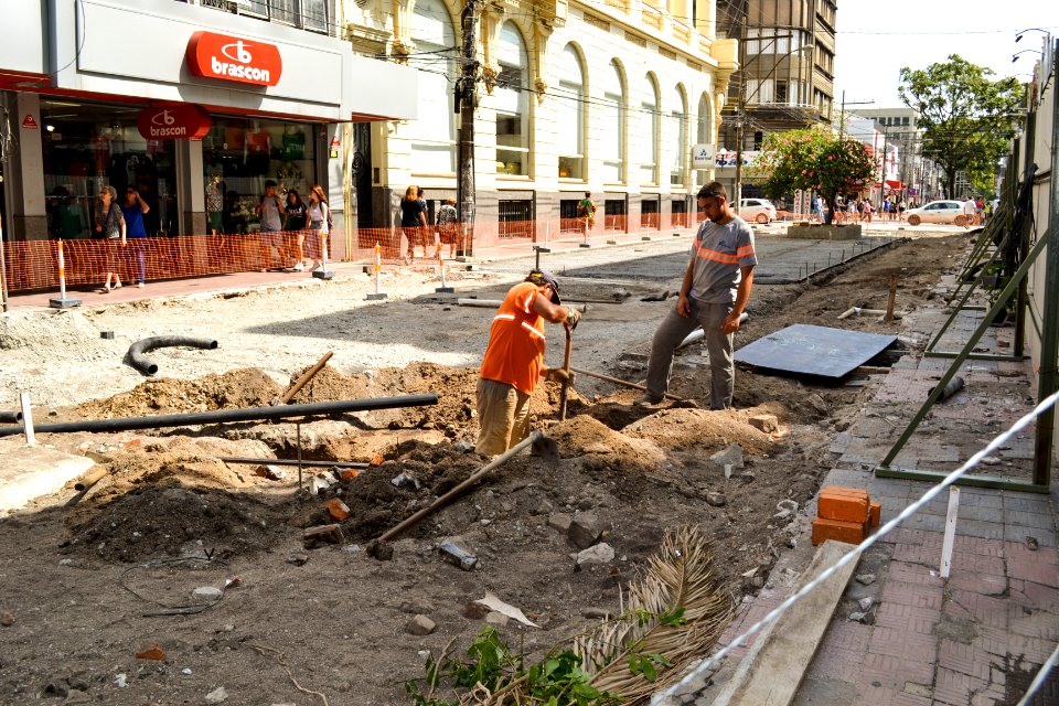 30.01.2019 - SEPLAG - Obra do calçadão - Foto Janine Tomberg