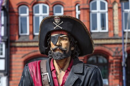 Maritime coast pirate days