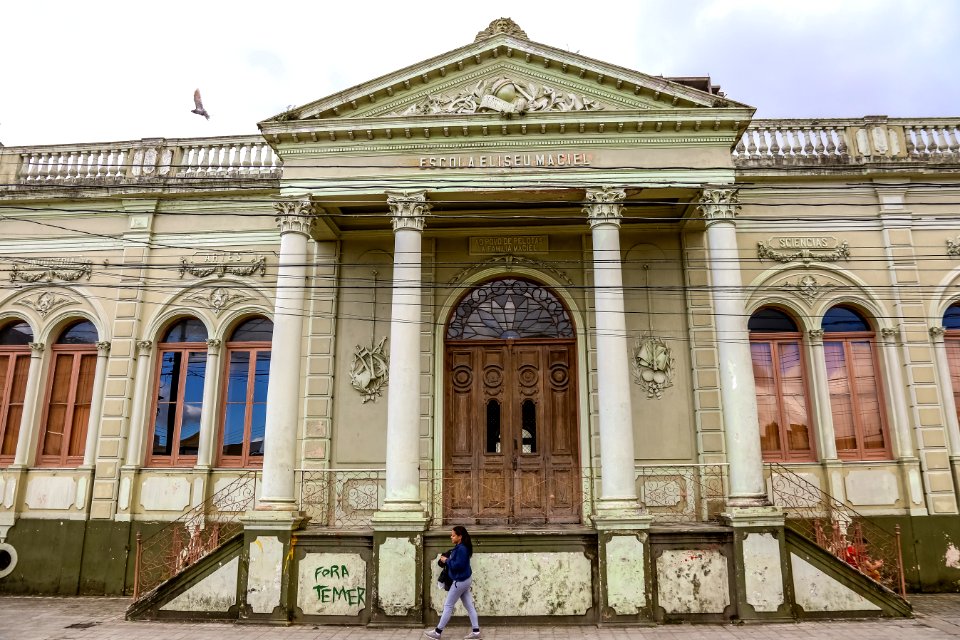 Escola de Agronomia Eliseu Maciel  - Gustavo Mansur