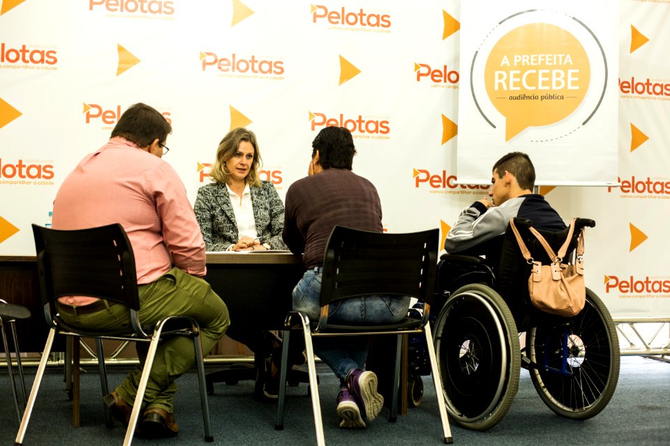 25.04.2019 - Prefeita Paula Mascarenhas durante edição do Prefeita Recebe, no Salão Nobre do Paço Municipal - Foto: Gustavo Vara