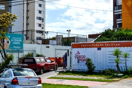 25.01.2018 - Recebimento de materias no Ecoponto de Pelotas . Localizado na Juscelino Kubitschek de Oliveira, 3.195.