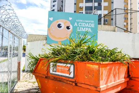 25.01.2018 - Recebimento de materias no Ecoponto de Pelotas . Localizado na Juscelino Kubitschek de Oliveira, 3.195.