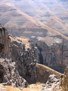 Pahneh Hesar (Pahneh Sar), Kan, Alburz