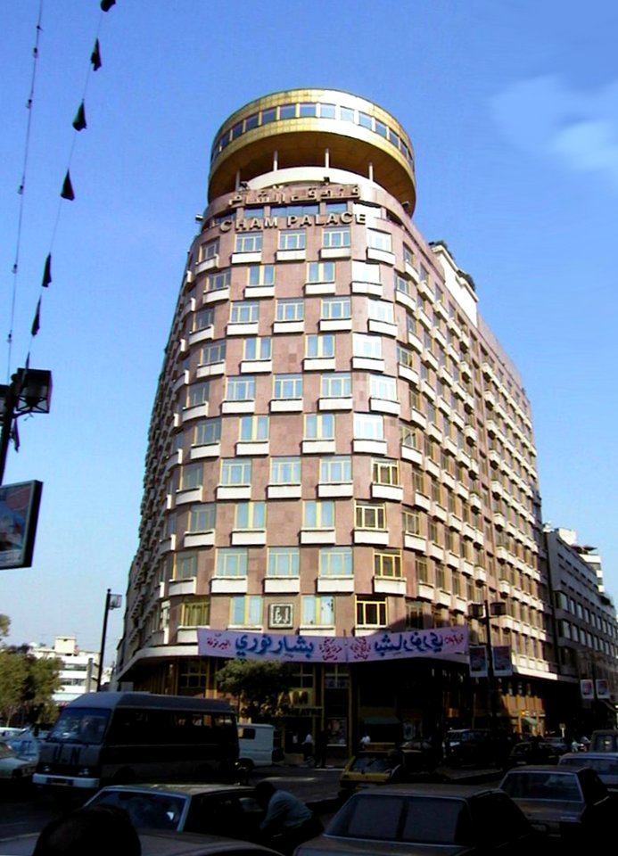 Cham Palace Hotel in der Altstadt