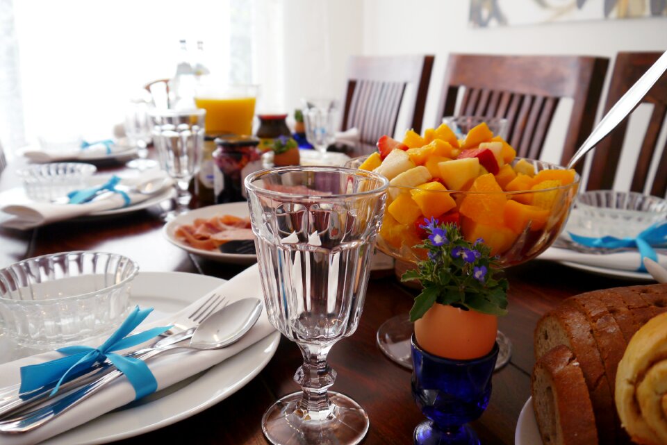 Gedeckter table eat board