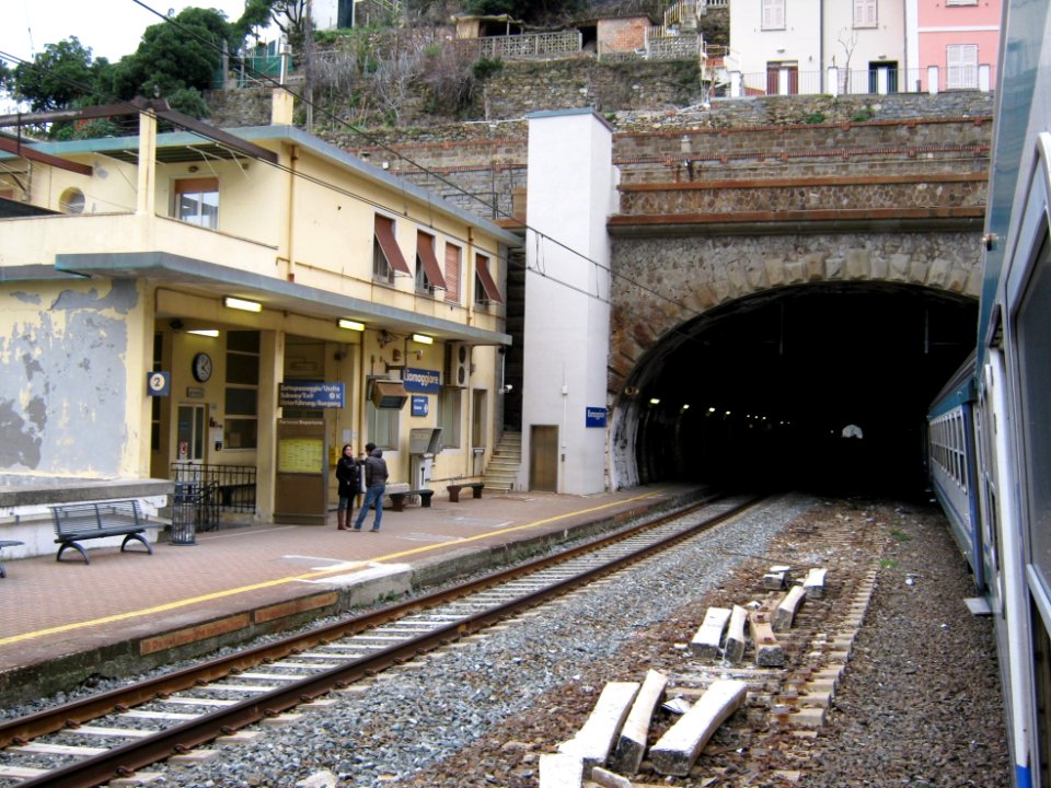 railway station