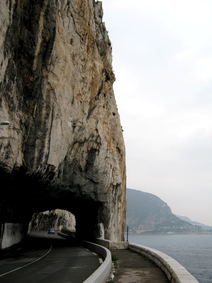 tunnel