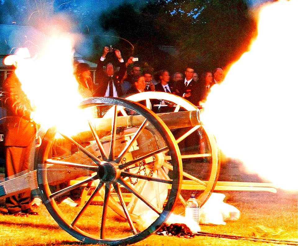 Bisley Canada Cannon