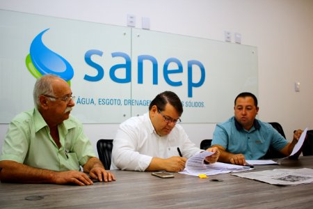04.01.2019 - SANEP - Assinatura Contrato Substituição de Rede de Água - Foto Marcel Avila