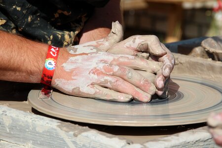 Clay figure hub craft