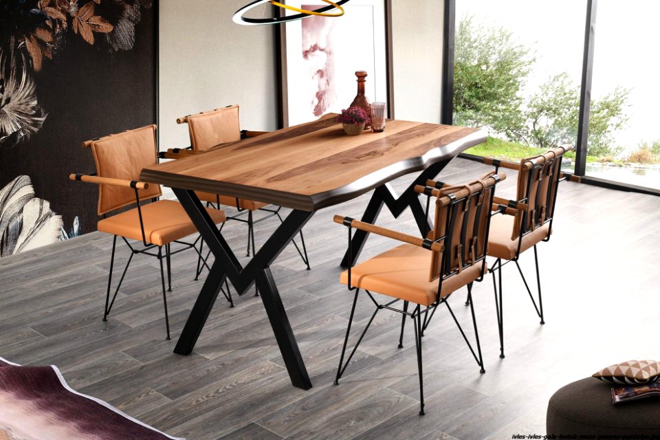 Billet Table and Penyez Chair-01