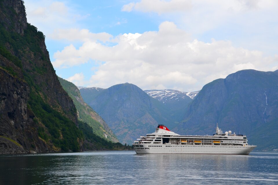 Norway fjord mountains