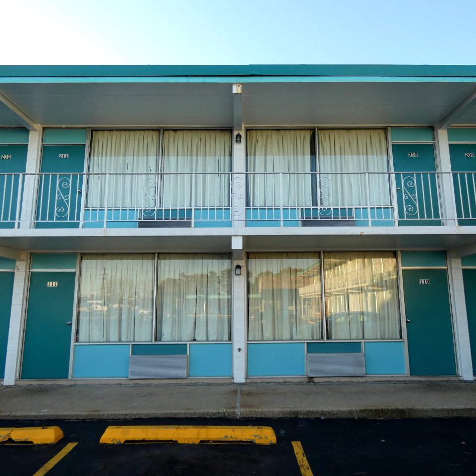 AAA Tower Inn & Suites