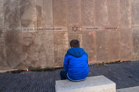 Commemorate remembrance names photo