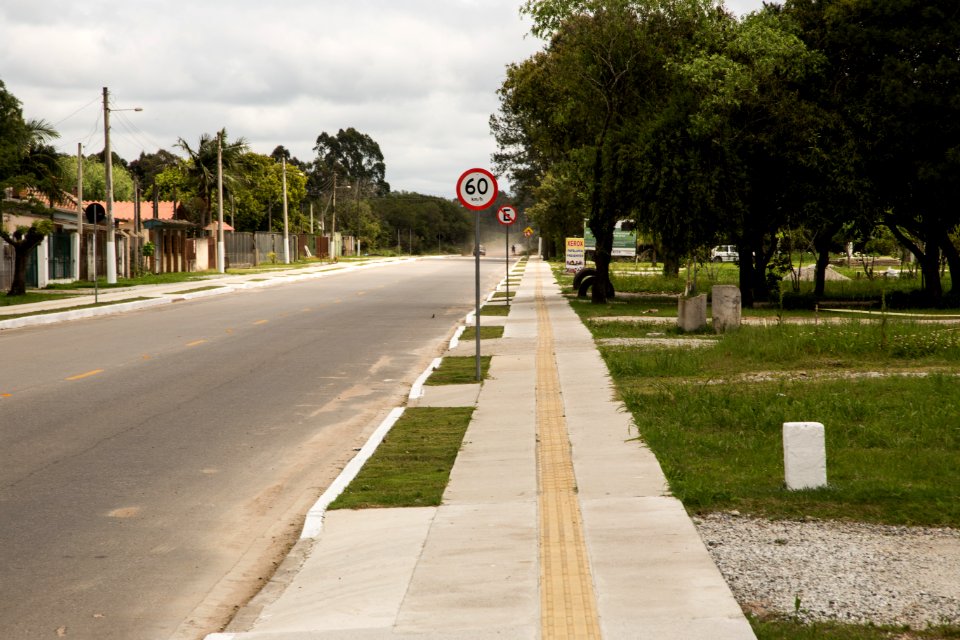 18.10.2018 - Prefeita Paula Mascarenhas e o vice Idemar Barz realizam caminhada de entrega das avenidas 25 de julho e Leopoldo Brod - Foto: Gustavo Vara