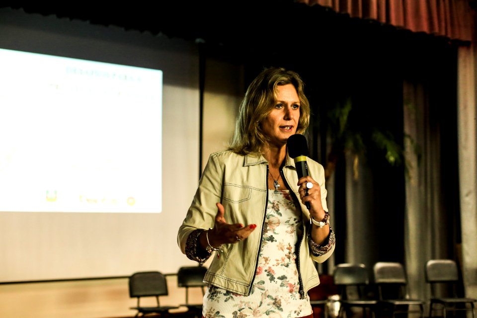 14.11.2018 - Prefeita Paula Mascarenhas participa da abertura do evento "Desafios para  proteção à criança e ao adolescente vítimas de violência - o papel da rede - Foto: Gustavo Vara