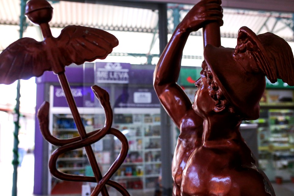 19.11.2018 Restauração da escultura de Mercurio - Fotos Gustavo Mansur