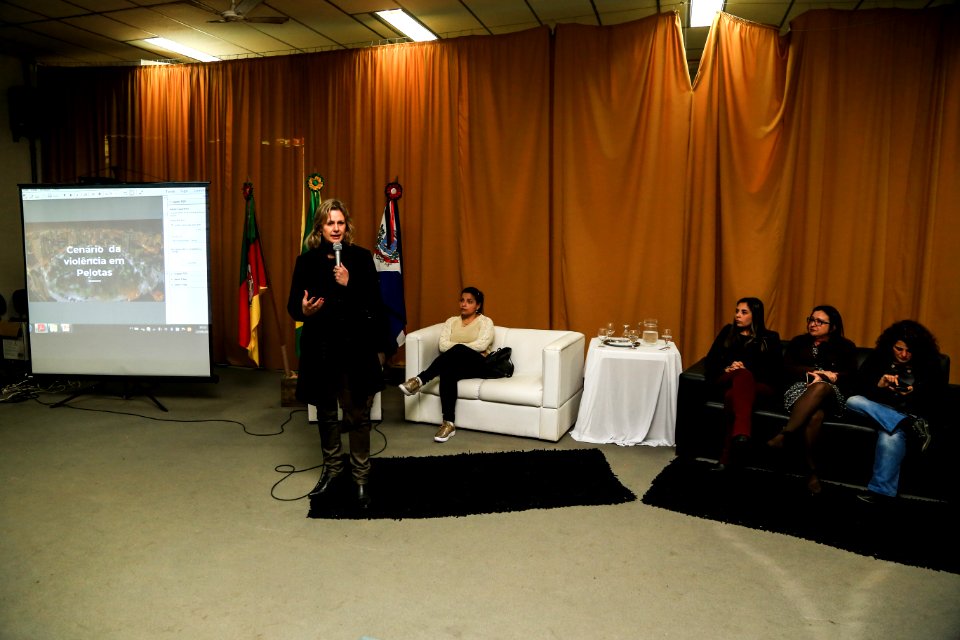 12.09.2018 - Prefeita Paula Mascarenhas realiza palestra sobre o  Pacto Pelotas pela Paz no I Seminário de Conselho de Gestores de Assistência Social da Azonasul - Foto: Gustavo Vara