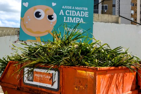 25.01.2018 - Recebimento de materias no Ecoponto de Pelotas . Localizado na Juscelino Kubitschek de Oliveira, 3.195.