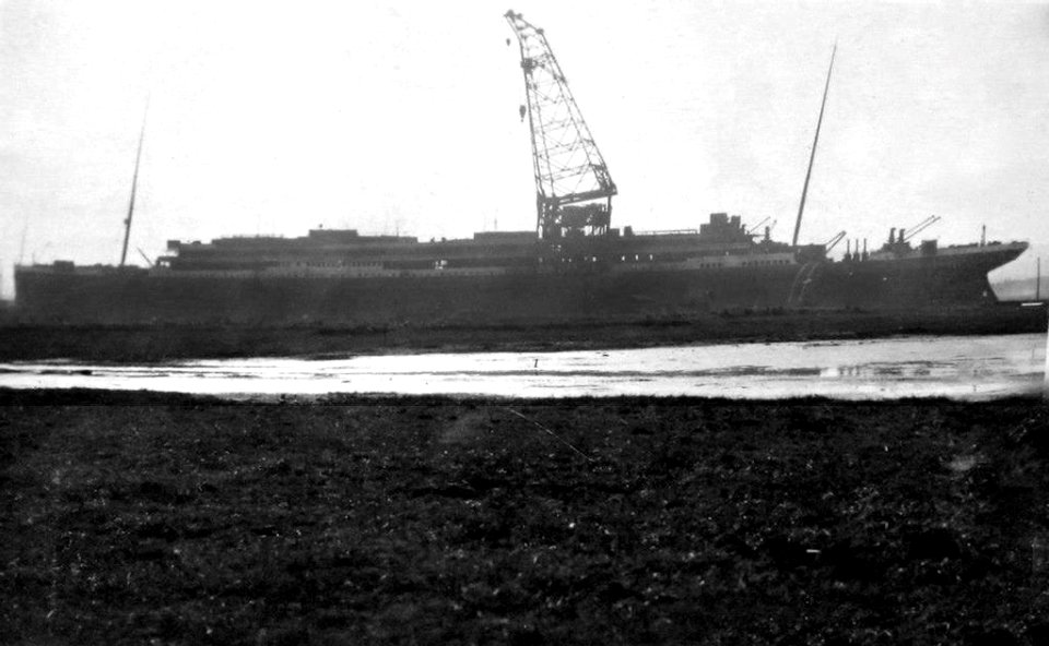 Titanic under construction, B Deck modifications can be seen in this photograph, around September 1911