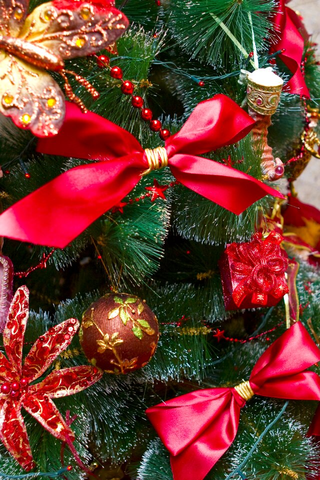 Ornament holiday christmas tree toy
