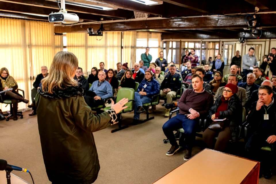 18.06.2018 Prefeita Paula palestra na Câmara de Caxias Pacto Pelotas pela Paz - Fotos Gustavo Mansur