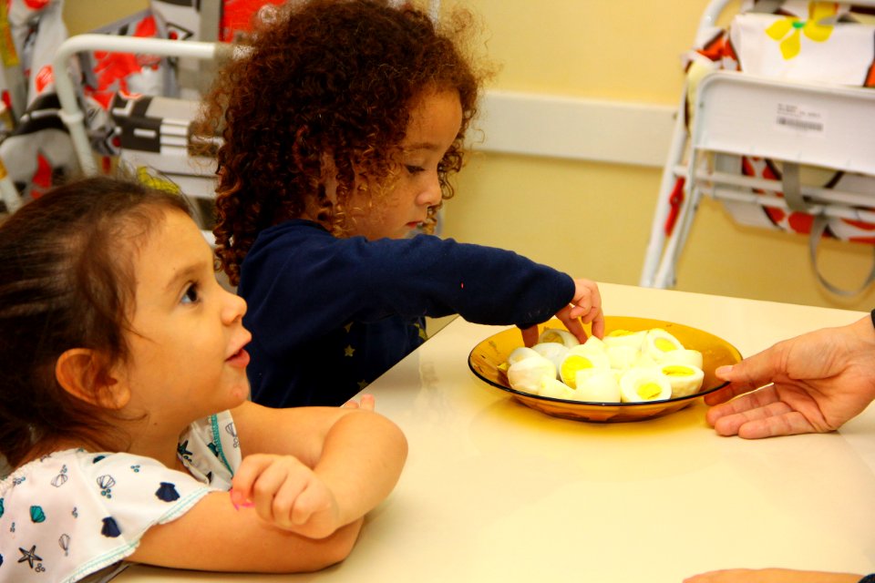 02.05.2018 - SMED - Merenda escolar - foto Marcel Avila